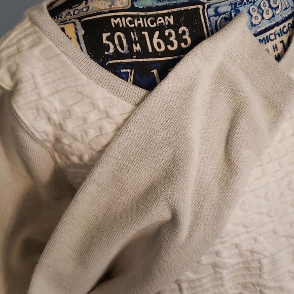 White sweater style top with grey sleeves & coller - Picture 3 of 10